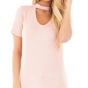 LUSH BLUSH PINK CHOKER SHORT SLEEVE TEE